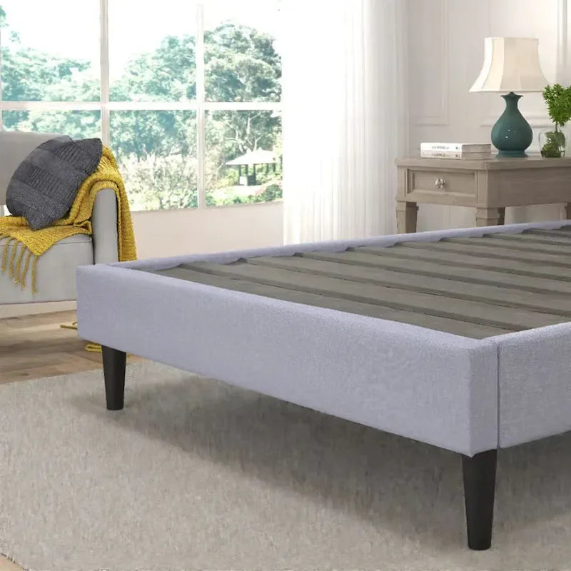 Letto a piattaforma imbottito grigio contemporaneo