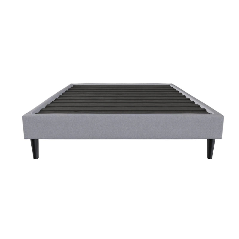 Letto a piattaforma imbottito grigio contemporaneo